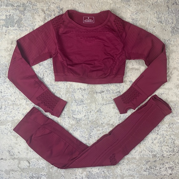 Burgundy Seamless High Waist Mesh Long Sleeve - Picture 4 of 8